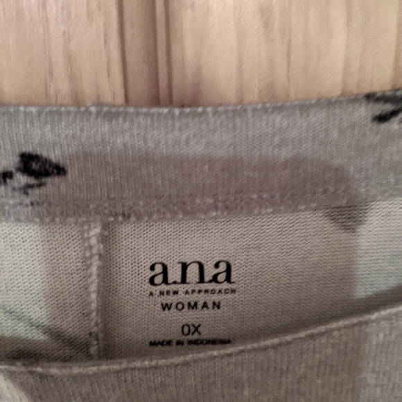 Tunic - Picture 6 of 8